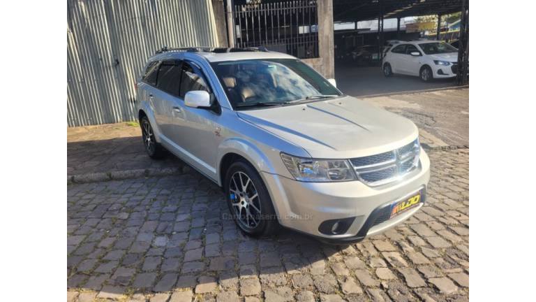 DODGE - JOURNEY - 2013/2014 - Cinza - R$ 62.990,00