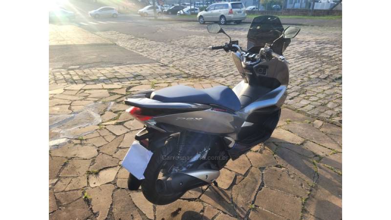 HONDA - PCX - 2020/2021 - Prata - R$ 18.990,00