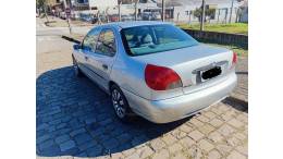 FORD - MONDEO - 1996/1997 - Prata - R$ 11.990,00