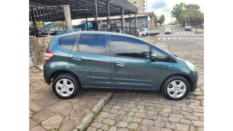 HONDA - FIT - 2009/2009 - Verde - R$ 34.990,00