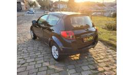 FORD - KA - 2012/2013 - Preta - R$ 22.990,00