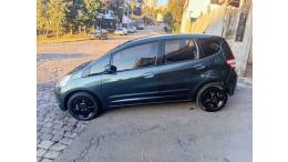 HONDA - FIT - 2009/2009 - Verde - R$ 35.990,00