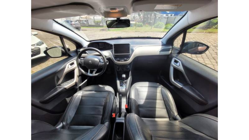 PEUGEOT - 2008 - 2019/2020 - Marrom - R$ 65.990,00