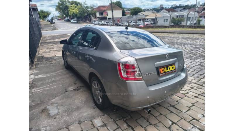 NISSAN - SENTRA - 2007/2008 - Cinza - R$ 32.990,00