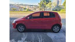 VOLKSWAGEN - FOX - 2013/2014 - Vermelha - Sob Consulta