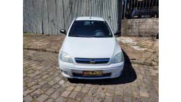 CHEVROLET - CORSA - 2010/2011 - Branca - R$ 28.990,00
