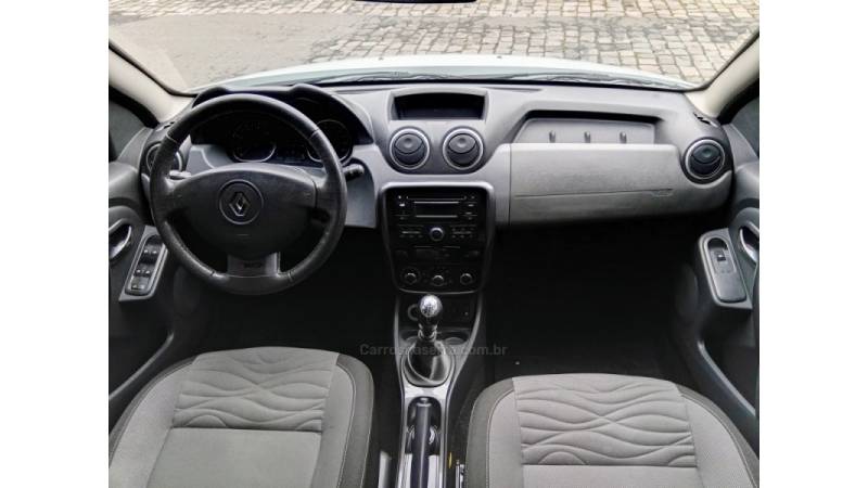 RENAULT - DUSTER - 2013/2013 - Branca - R$ 54.990,00