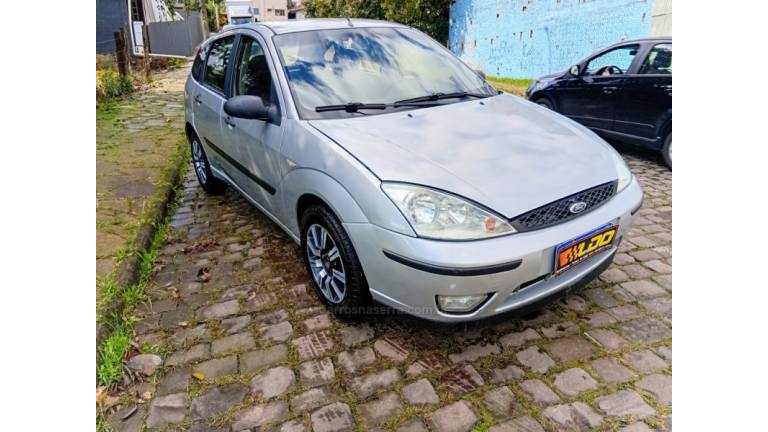 FORD - FOCUS - 2008/2009 - Prata - Sob Consulta