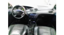 FORD - FOCUS - 2008/2009 - Prata - R$ 22.990,00
