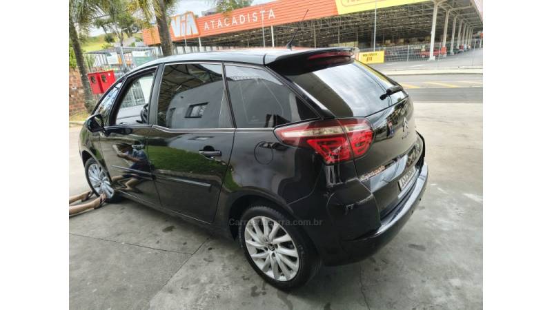CITROËN - C4 PICASSO - 2011/2012 - Preta - R$ 34.990,00