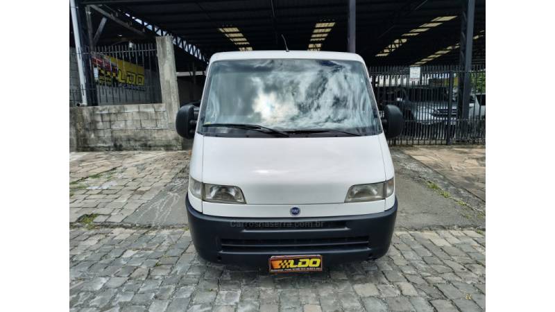 FIAT - DUCATO - 2003/2004 - Branca - R$ 59.990,00