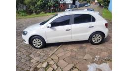 VOLKSWAGEN - GOL - 2015/2016 - Branca - R$ 41.990,00