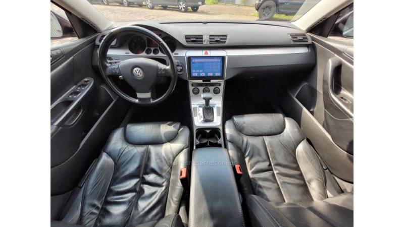 VOLKSWAGEN - PASSAT - 2007/2008 - Preta - R$ 39.990,00