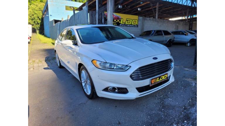 FORD - FUSION - 2014/2014 - Branca - R$ 78.990,00