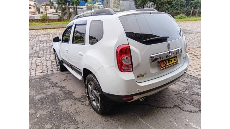 RENAULT - DUSTER - 2013/2013 - Branca - R$ 54.990,00