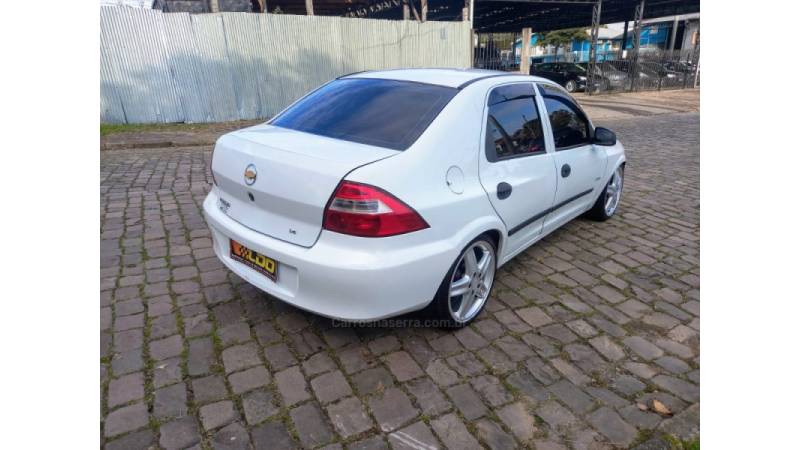 CHEVROLET - PRISMA - 2009/2010 - Branca - R$ 24.990,00
