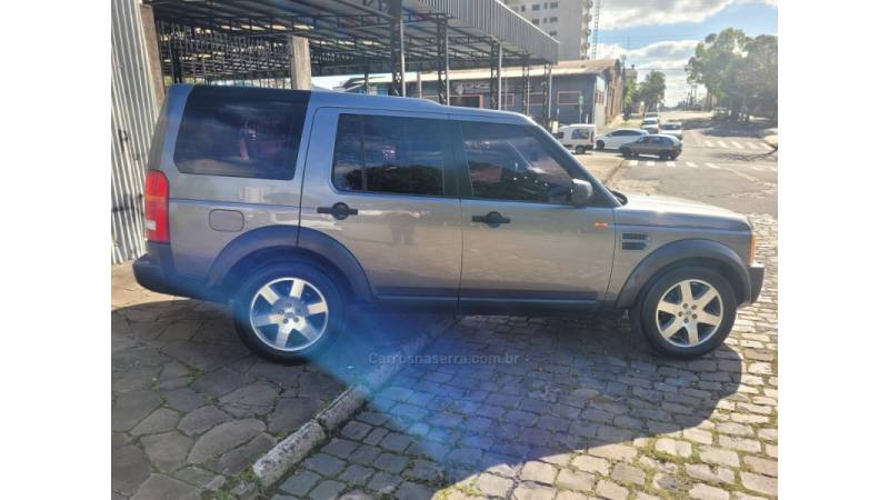 LAND ROVER - DISCOVERY 3 - 2007/2008 - Cinza - R$ 75.990,00