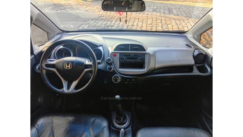 HONDA - FIT - 2009/2009 - Verde - R$ 35.990,00