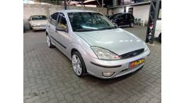 FORD - FOCUS - 2008/2009 - Prata - R$ 22.990,00