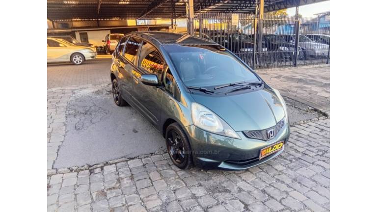 HONDA - FIT - 2009/2009 - Verde - R$ 35.990,00