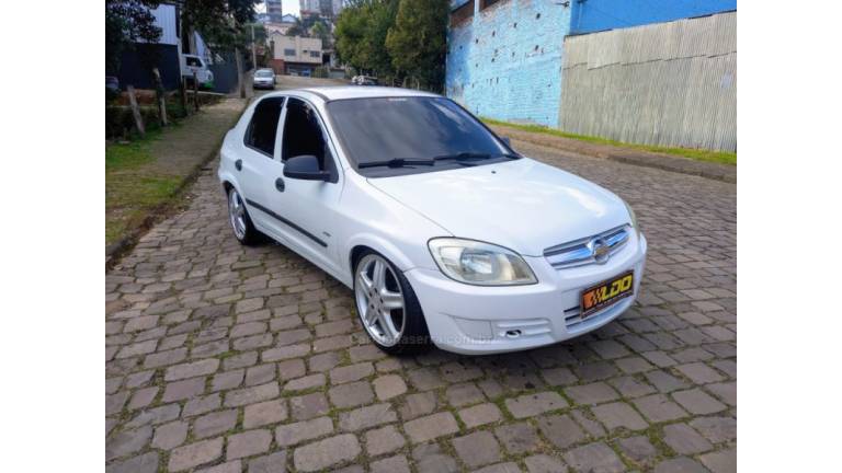 CHEVROLET - PRISMA - 2009/2010 - Branca - R$ 24.990,00