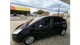 CITROËN - C4 PICASSO - 2011/2012 - Preta - R$ 34.990,00