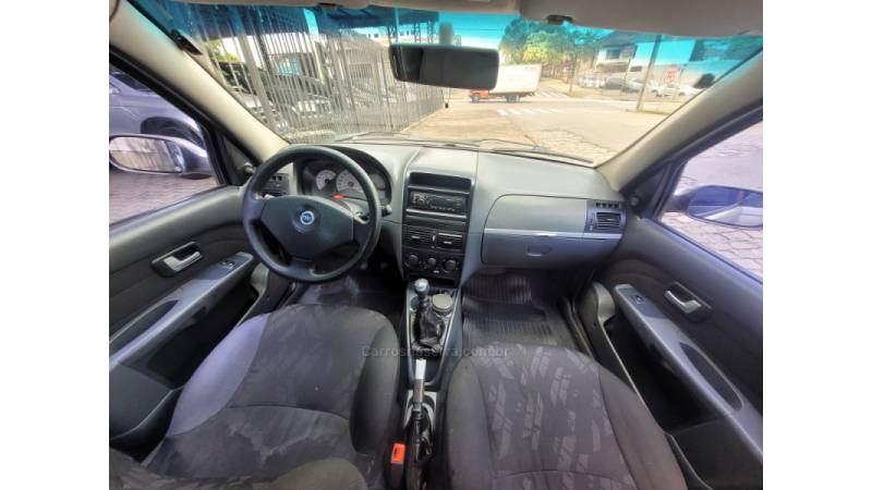 FIAT - PALIO - 2007/2008 - Bege - R$ 21.990,00