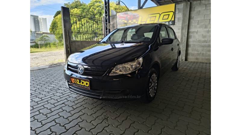 VOLKSWAGEN - GOL - 2009/2010 - Preta - R$ 25.990,00