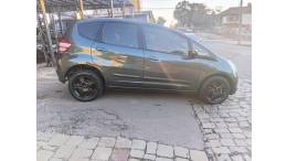 HONDA - FIT - 2009/2009 - Verde - R$ 35.990,00