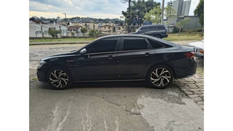 VOLKSWAGEN - JETTA - 2023/2023 - Preta - R$ 209.990,00